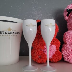 Moët & Chandon - smukły kieliszek do szampana