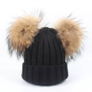Zimowa czapka z pomponami z jenota 53-60cm